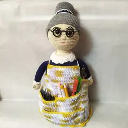 نگهدارنده لوازم بافتنی و خیاطی پیر زن