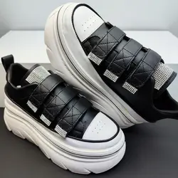 کتونی دخترانه چسبی لژدار در گوهردشت کرج