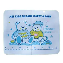 زیرانداز تعویض عروسکی کوچک نوزاد