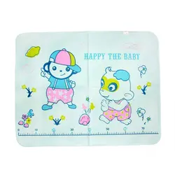 زیرانداز تعویض عروسکی کوچک نوزاد