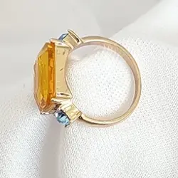 انگشتر زنانه استیل نگین دار مدل SR1009