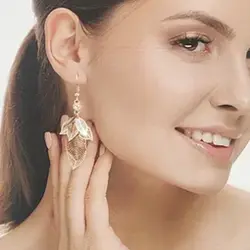 گوشواره زنانه طرح برگ مدل SE1010