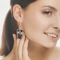 گوشواره زنانه نگین دار مدل SE1003