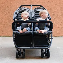 کالسکه دوقلو سرمه ای بروی BREVI مدل INDUE