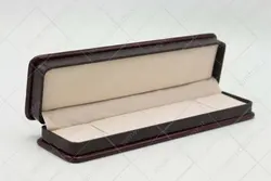 جعبه دستبند چوبی جواهر مدل اونیکس