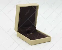 جعبه گوشواره چرمی جواهر مدل آماتیس