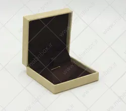 جعبه مدالی چرمی جواهر مدل آماتیس