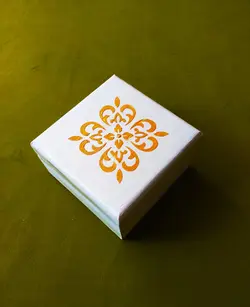 ساعتی چوبی پتینه