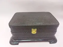 کلکسیون چرمی