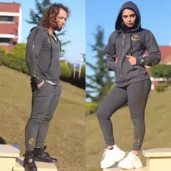 ست زن و مرد کد204 هودی و شلوار طرح نوار طلایی رنگ طوسی