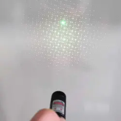 لیزر پوینتر شارژی مدل Laser 303 - فروشگاه اسباب بازی نیلا