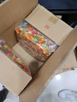 میوه خشک اناناس حبه رنگی تایلندی ( عمده )