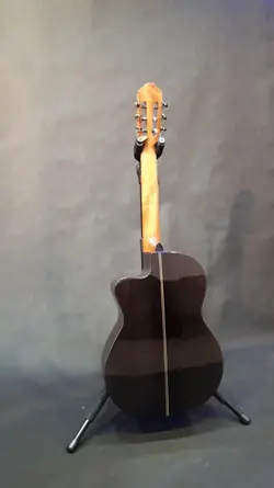 خرید گیتار کلاسیک پیکاپ دار lanji لانجی آکبند - دنیای ساز