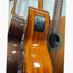 خرید گیتار کلاسیک پیکاپ دار کاتوی کوردوبا Cordoba c5ce کارکرده - دنیای ساز