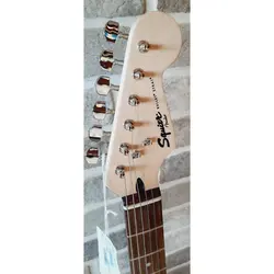 خرید گیتار الکتریک فندر مدل Fender squier bullet strat آکبند - دنیای ساز