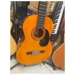 خرید گیتار کلاسیک آریا ARIA AK 80 در حد آکبند - دنیای ساز