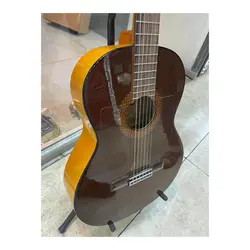 خرید گیتار کلاسیک بیگدلی دست ساز در حد آکبند - دنیای ساز