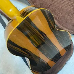 خرید گیتار کلاسیک استاد احسان روغنی دست ساز - دنیای ساز