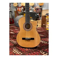 خرید گیتار کلاسیک پیکاپ دار والنسیا valencia مدل 926 کارکرده - دنیای ساز