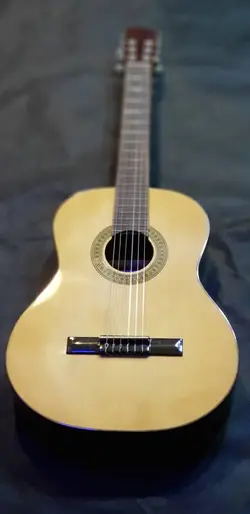 خرید گیتار کلاسیک alegrias الگریاس ST1 آکبند - دنیای ساز