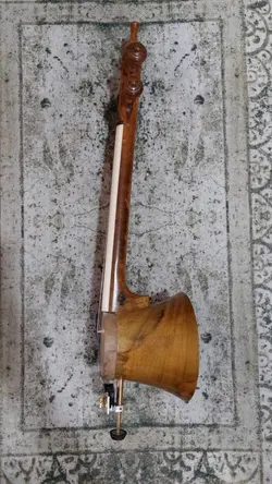 خرید کمانچه پشت باز مرادی درجه یک ترکه ای آکبند - دنیای ساز