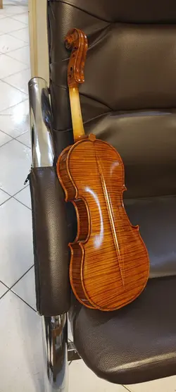 خرید ویولن آکوستیک هوشنگ اکبری دو کاسه آکبند - دنیای ساز
