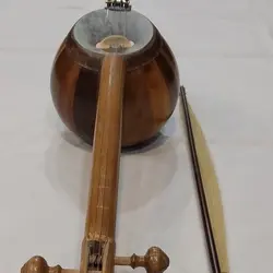 خرید کمانچه سامر حبیبی چنگی کارکرده در حد نو با کارتن - دنیای ساز