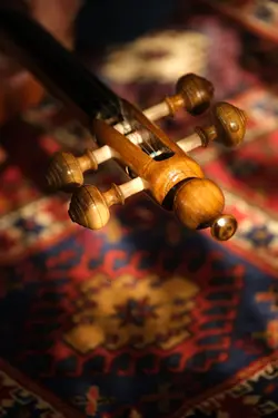 خرید کمانچه کاسه ترکه ای طرح شمسه ماچنگی آکبند - دنیای ساز