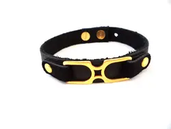 دستبند چرمی اصل استیل 316 طلایی رنگ طرح عینک چرم مشکی