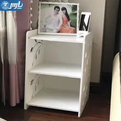 کنسول کنار تخت