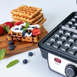 وافل ساز برقی Geepas GWM5417 1100W- 4 تکه نچسب وافل ساز برقی بلژیکی با قابلیت تنظیم دما