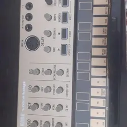 سینتی سایزر korg volca keys