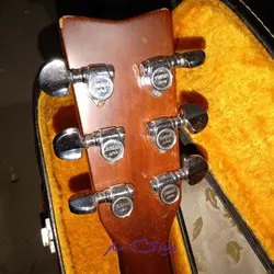 گیتار آکوستیک یاماها ژاپن fg301B