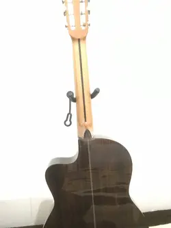 گیتار آنتونیو آپاراچیو