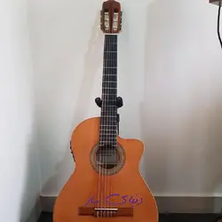 گیتار آنتونیو سانچز پیکاپ دار