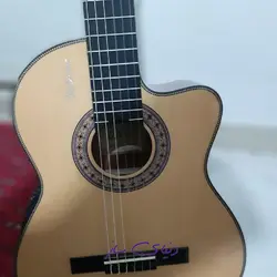 گیتار پیکاپدار والنسیا