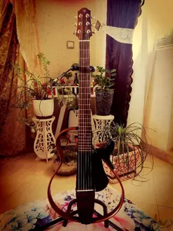 گیتار سایلنت یاماها آکوستیک مدل SLG200S،