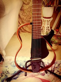 گیتار سایلنت یاماها آکوستیک مدل SLG200S،