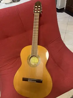 گیتار فلامنکو دست ساز