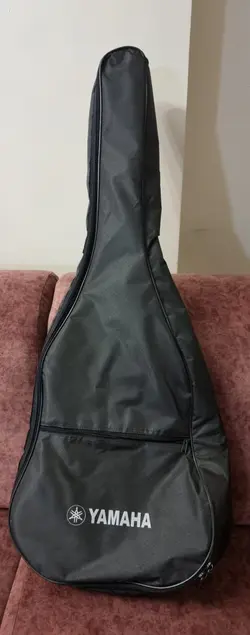 گیتار کلاسیک پارسی یاماها c7