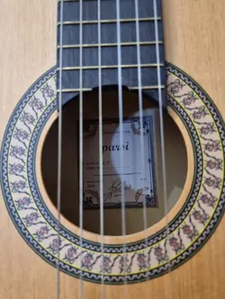 گیتار کلاسیک پارسی یاماها c7