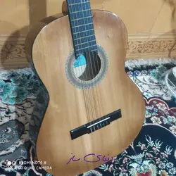 گیتار یونیک C۸۰