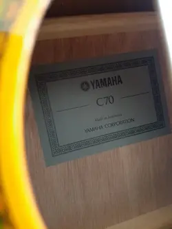 گیتار یاماها سی ۷۰