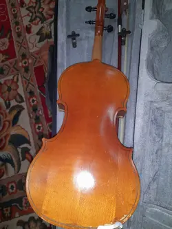 ویولن ۲/۴ قدیمی