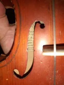 ویولن ۲/۴ قدیمی