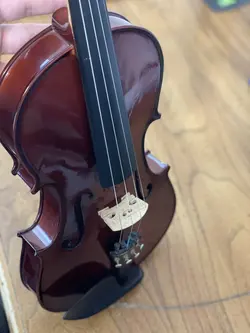 ویولن دست دوم بسیار سالم