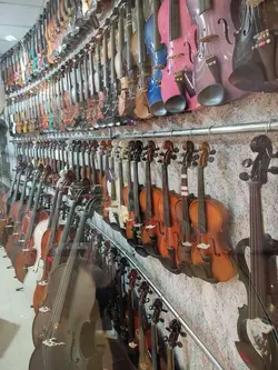 ویولن هافنر آلمانی خارجی با سیم پیراسترو