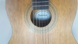 گیتار کلاسیک سمیک اصل اندونزی