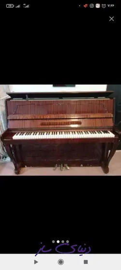 پیانو آکوستیک مدل آکورد قدیمی نیازبه تعمیر