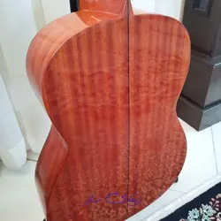 گیتار کلاسیک آریا AC25 نو کاملا سالم